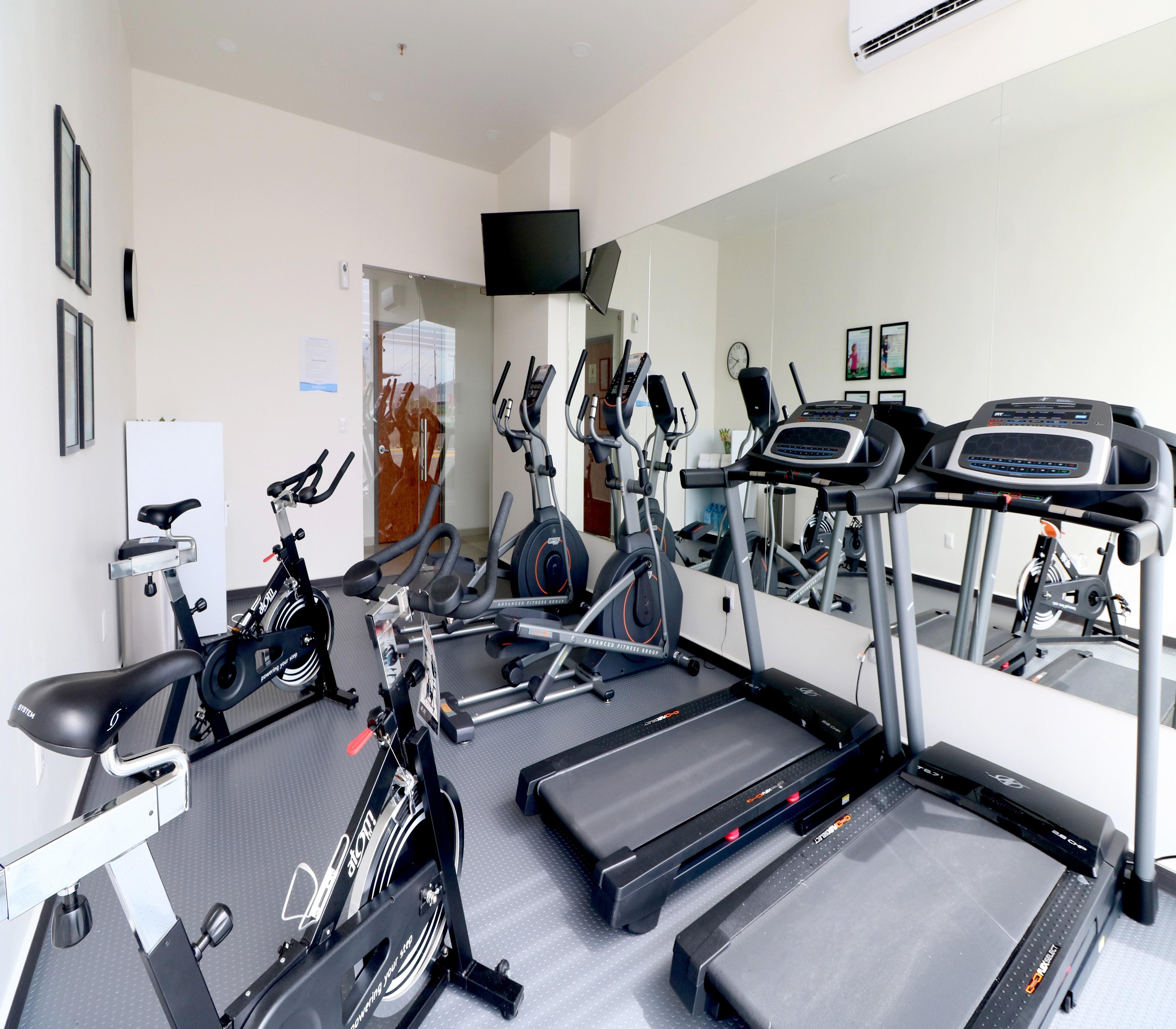มิซิออน เอ็กซ์เพรส เกเรตาโร Hotel ภายนอก รูปภาพ