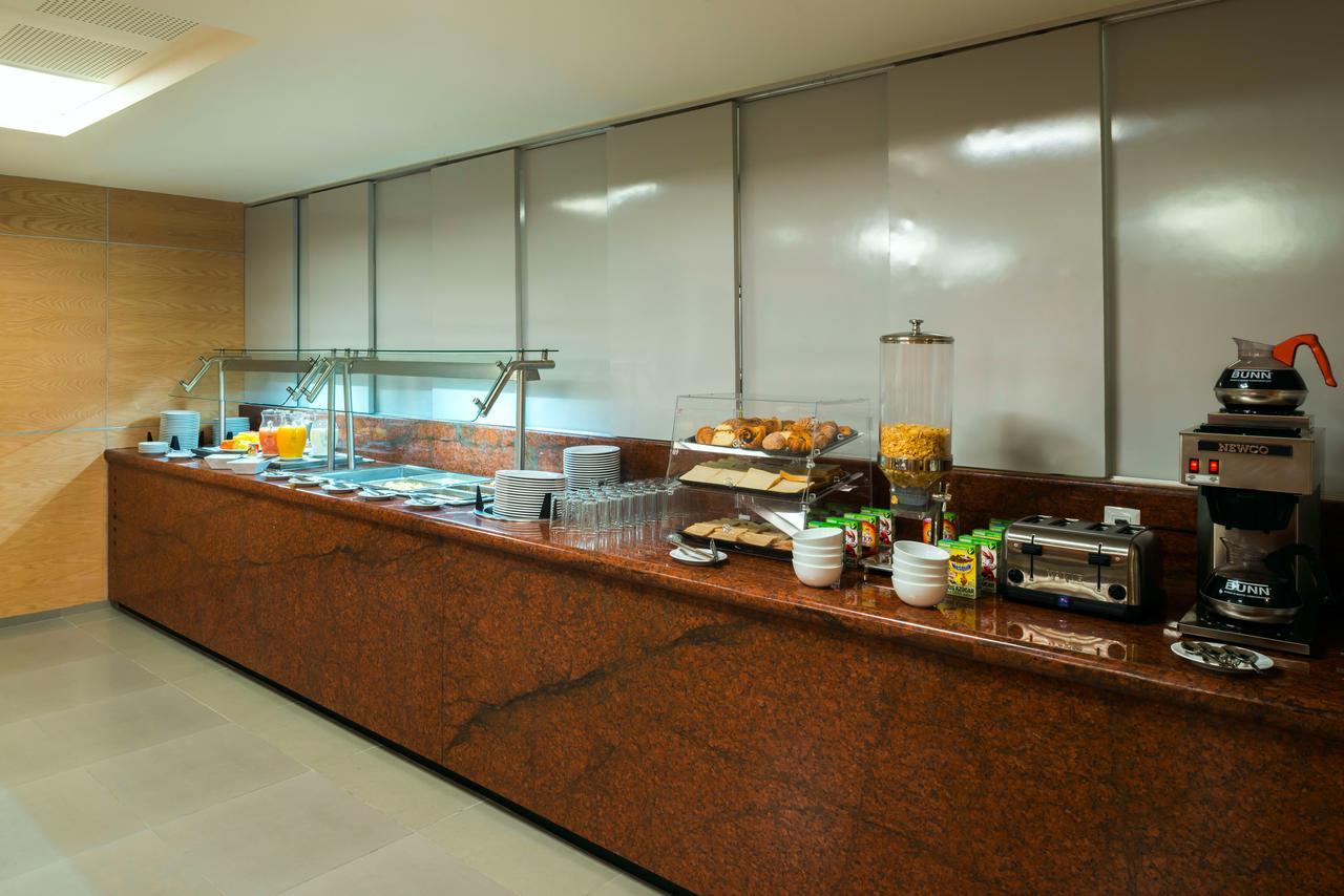 มิซิออน เอ็กซ์เพรส เกเรตาโร Hotel ภายนอก รูปภาพ